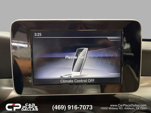Used 2018 Mercedes-Benz C 300 Sedan w/ Premium Package image 38