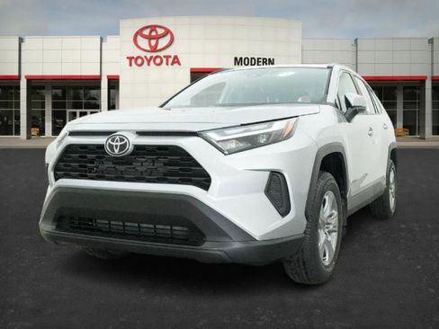 New 2025 Toyota RAV4 XLE image 4