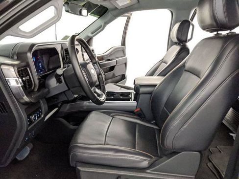 Certified 2025 Ford F350 Lariat w/ Lariat Ultimate Package AWD/4WD image 18