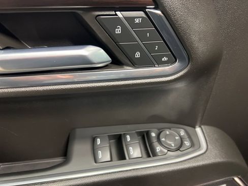 Certified 2023 GMC Sierra 1500 SLT w/ SLT Premium Package image 18