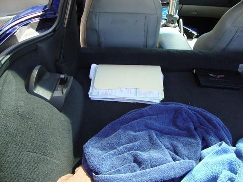 Used 2006 Chevrolet Corvette Coupe w/ Preferred Equipment Group image 11