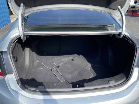 Used 2019 Chevrolet Cruze LT image 27