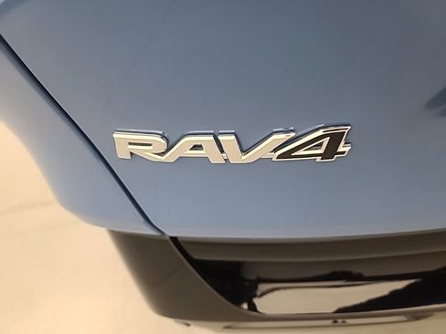 Used 2025 Toyota RAV4 XSE w/ Advanced Technology Package AWD/4WD image 13