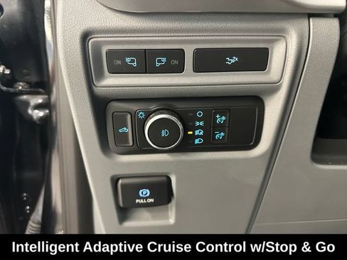 Used 2022 Ford F150 XLT w/ Equipment Group 302A High AWD/4WD image 19