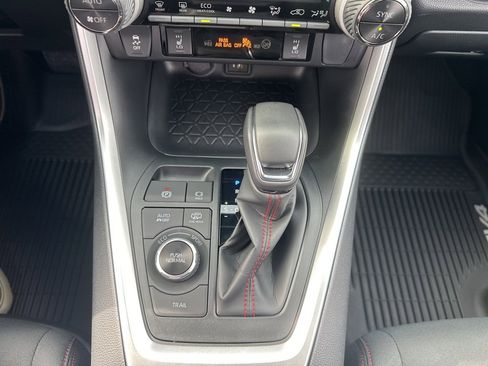 Certified 2025 Toyota RAV4 SE image 24