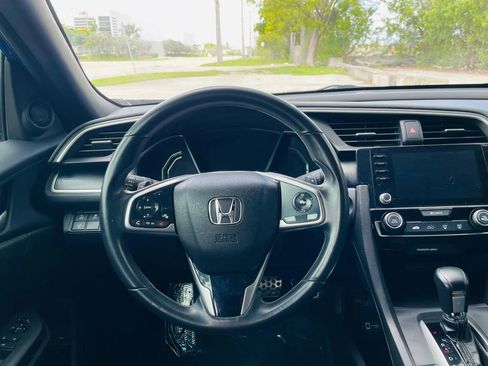 Used 2019 Honda Civic Sport image 10