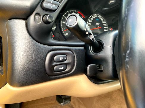 Used 2003 Chevrolet Corvette Convertible w/ Preferred Equipment Group1 image 32