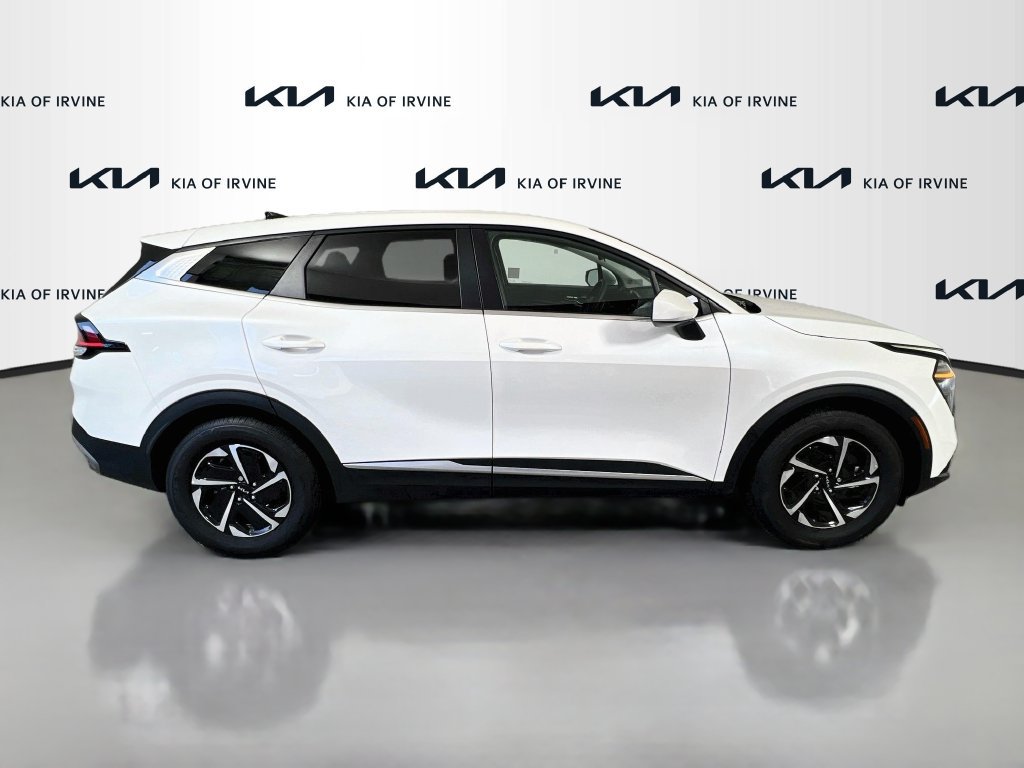 Used 2025 Kia Sportage LX FWD image 10