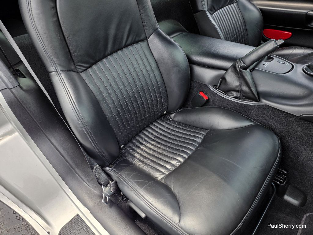 Used 2004 Chevrolet Corvette Z06 w/ Memory Package RWD image 45