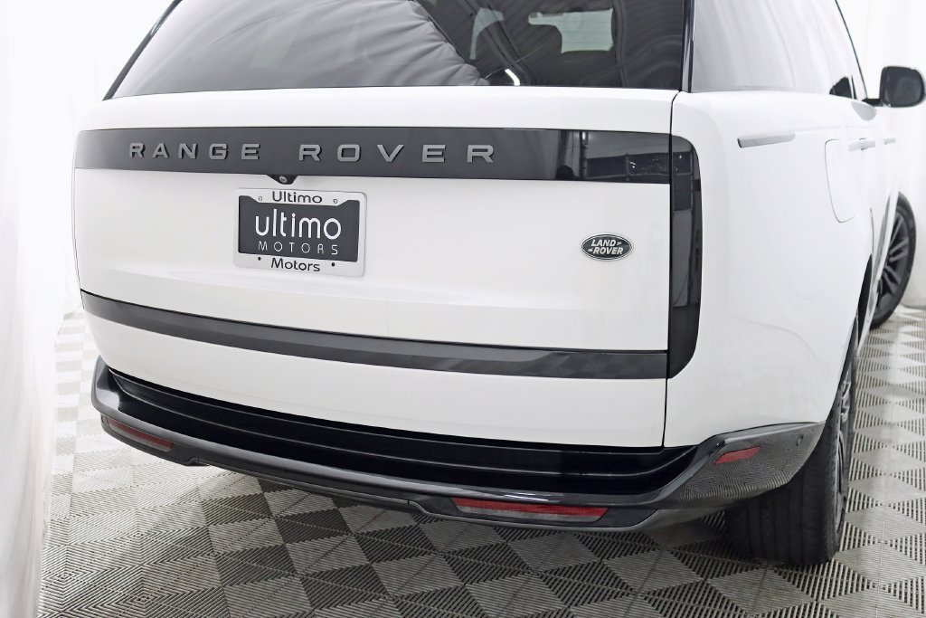 Used 2023 Land Rover Range Rover SE AWD/4WD image 13
