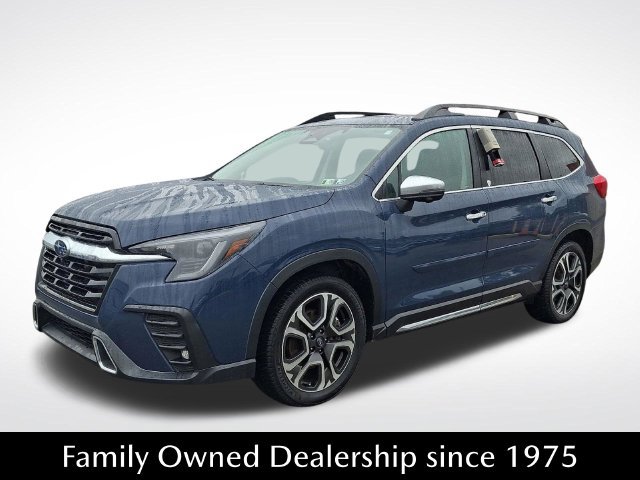 Used 2023 Subaru Ascent Touring AWD/4WD image 3