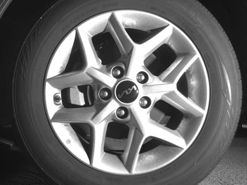 Used 2025 Kia Soul LX w/ LX Technology Package image 12