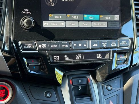 Used 2024 Honda Odyssey EX-L image 30