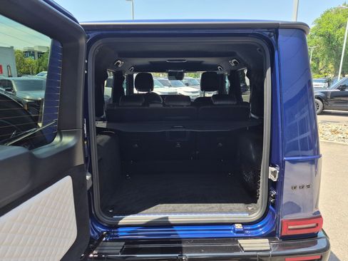 Used 2025 Mercedes-Benz G 63 AMG 4MATIC image 27