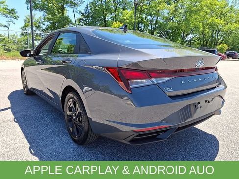 Used 2023 Hyundai Elantra SEL FWD image 8