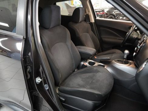 Used 2016 Nissan Juke SV w/ Cold Weather Package image 25