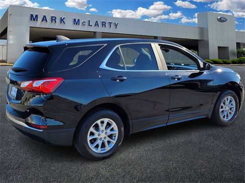 Used 2021 Chevrolet Equinox LT image 4