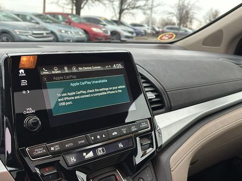 Used 2018 Honda Odyssey Touring image 19