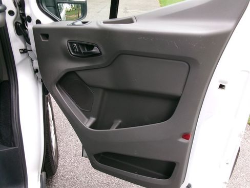 Used 2024 Ford Transit 350 XLT RWD image 15