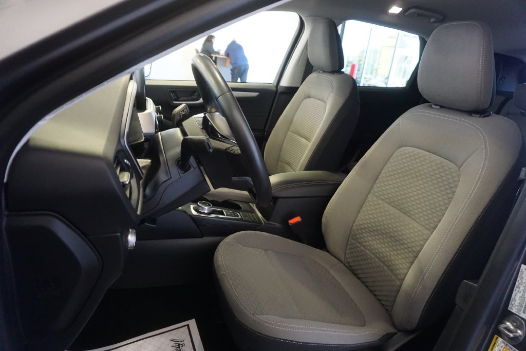 Used 2022 Ford Escape SE w/ Convenience Package AWD/4WD image 19