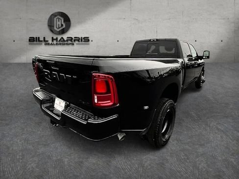 New 2026 RAM 3500 Big Horn AWD/4WD image 5