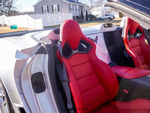 Used 2015 Chevrolet Corvette Z06 w/ 3LZ Preferred Equipment Group image 43