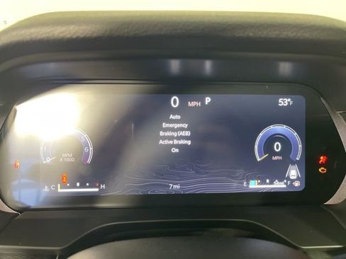 New 2025 Jeep Grand Cherokee Altitude AWD/4WD image 13