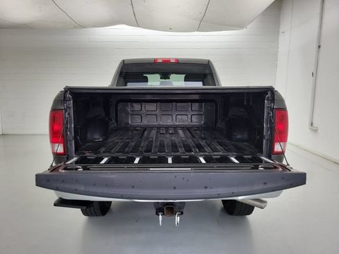 Used 2017 RAM 2500 Tradesman w/ Chrome Appearance Group AWD/4WD image 10