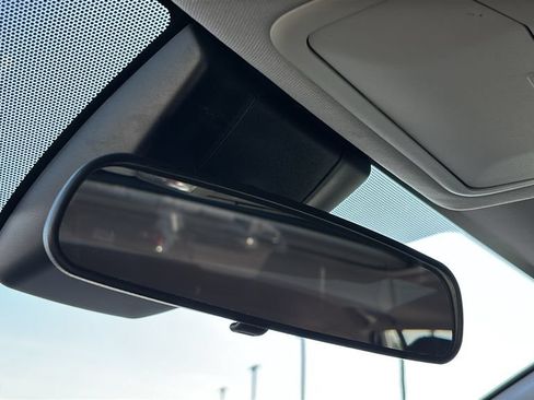 Used 2021 Toyota RAV4 XLE Premium FWD image 24