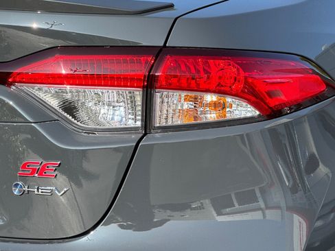 New 2026 Toyota Corolla SE FWD image 29