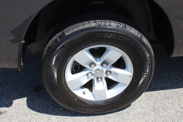 Used 2024 RAM 1500 Classic SLT RWD image 32