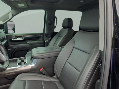 Used 2024 Chevrolet Silverado 2500 LTZ w/ LTZ Plus Package AWD/4WD image 20