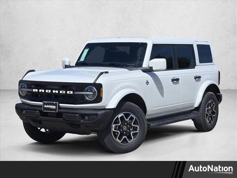 New 2026 Ford Bronco Outer Banks image 1