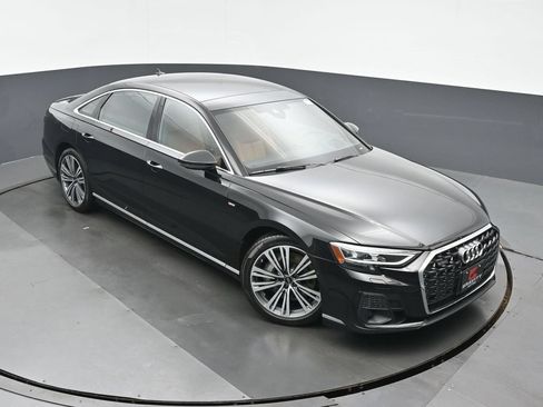 Used 2023 Audi A8 L 3.0T w/ Luxury Package AWD/4WD image 32