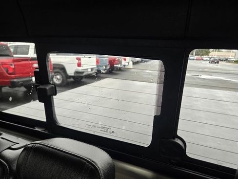 Used 2021 Jeep Gladiator Mojave AWD/4WD image 34