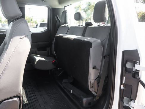 Used 2024 Ford F250 XL w/ Snow Plow/Camper Package AWD/4WD image 23