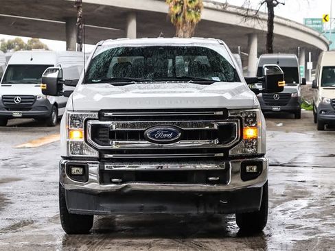 Used 2022 Ford F350 XLT w/ XLT Premium Package image 2