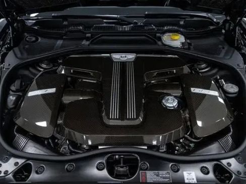 Used 2015 Bentley Continental GT3-R image 19