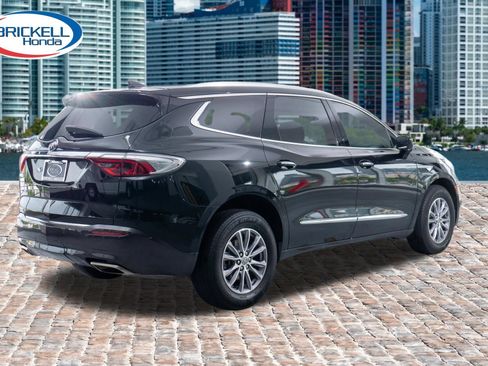 Used 2024 Buick Enclave Essence w/ Technology Package FWD image 7