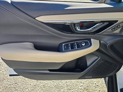 Used 2022 Subaru Outback Limited image 11