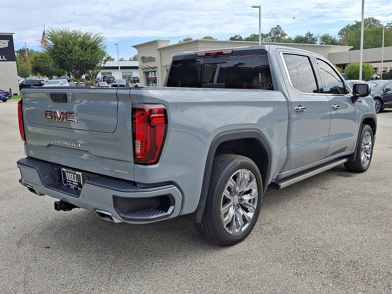 Certified 2025 GMC Sierra 1500 Denali w/ Denali Reserve Package AWD/4WD image 25