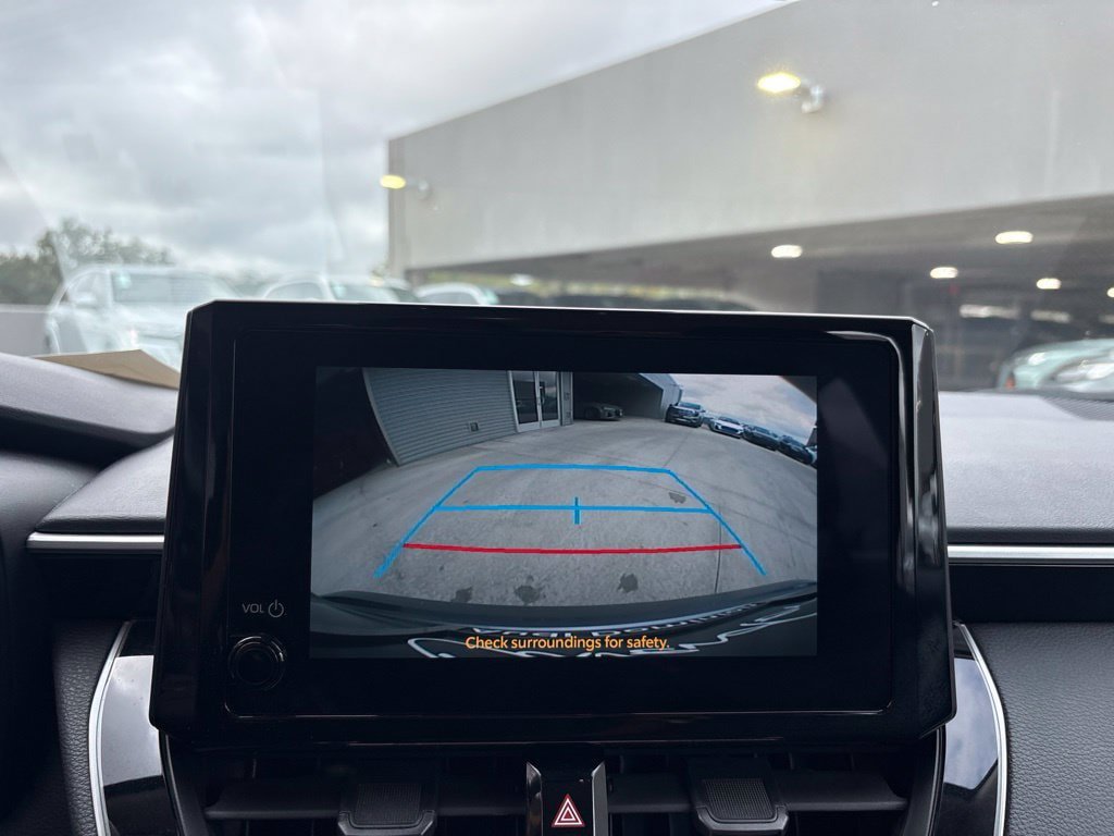 Used 2026 Toyota Corolla LE FWD image 28