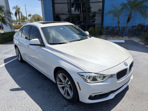 Used 2018 BMW 340i Sedan RWD image 18