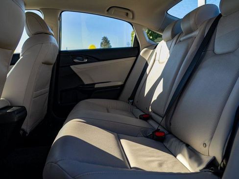 Used 2022 Honda Insight Touring image 24