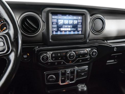 Used 2020 Jeep Wrangler Unlimited Sport S AWD/4WD image 23