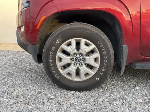 Used 2022 Nissan Frontier SV image 7