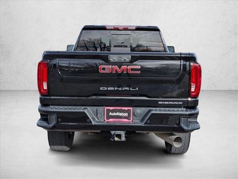 Used 2021 GMC Sierra 2500 Denali w/ Denali Black Diamond Edition image 6