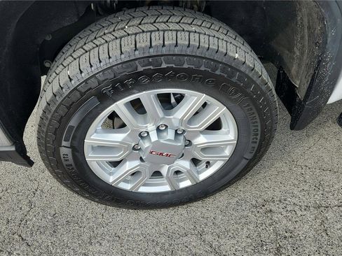 Used 2023 GMC Sierra 2500 SLE w/ SLE Convenience Package image 9