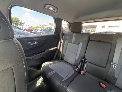 Used 2026 Chevrolet Blazer LT FWD image 39