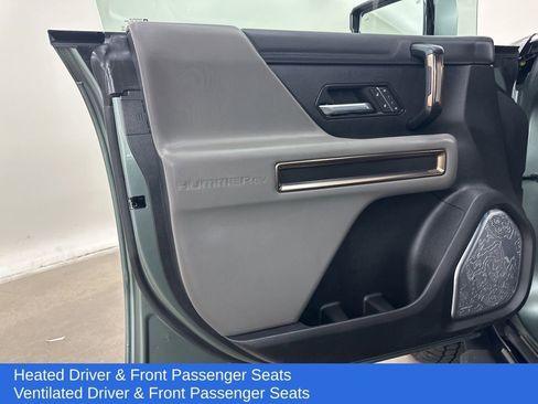 Used 2024 GMC Hummer EV 3X w/ LPO, Cargo Utility Package image 29